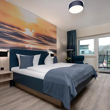 Hotel Ostseewoge 3*